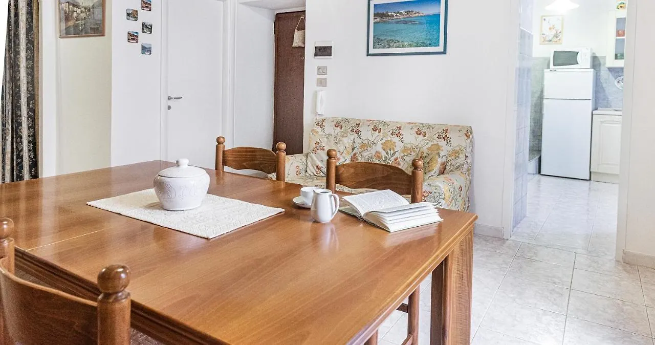 Welcomely - Minerva 23 Apartment Alghero 0*,  Italy